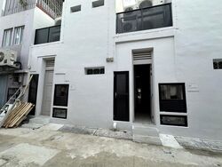 Rowell Road (D8), Retail #570487211